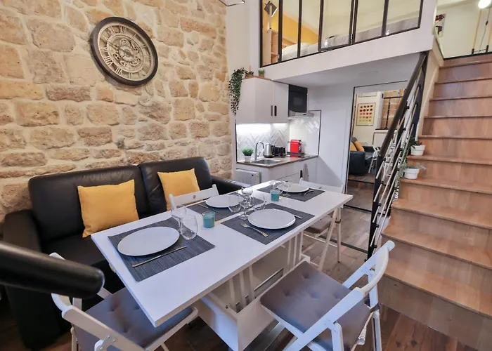 Chloé - Modern Loft Sorbonne Notre-dame Historic