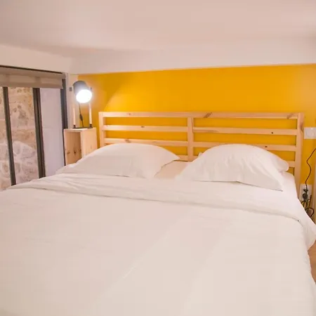 Chloe - Modern Loft Sorbonne Notre-dame Historic *